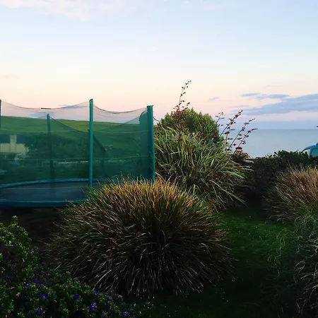 Sandycove Self Catering 科克